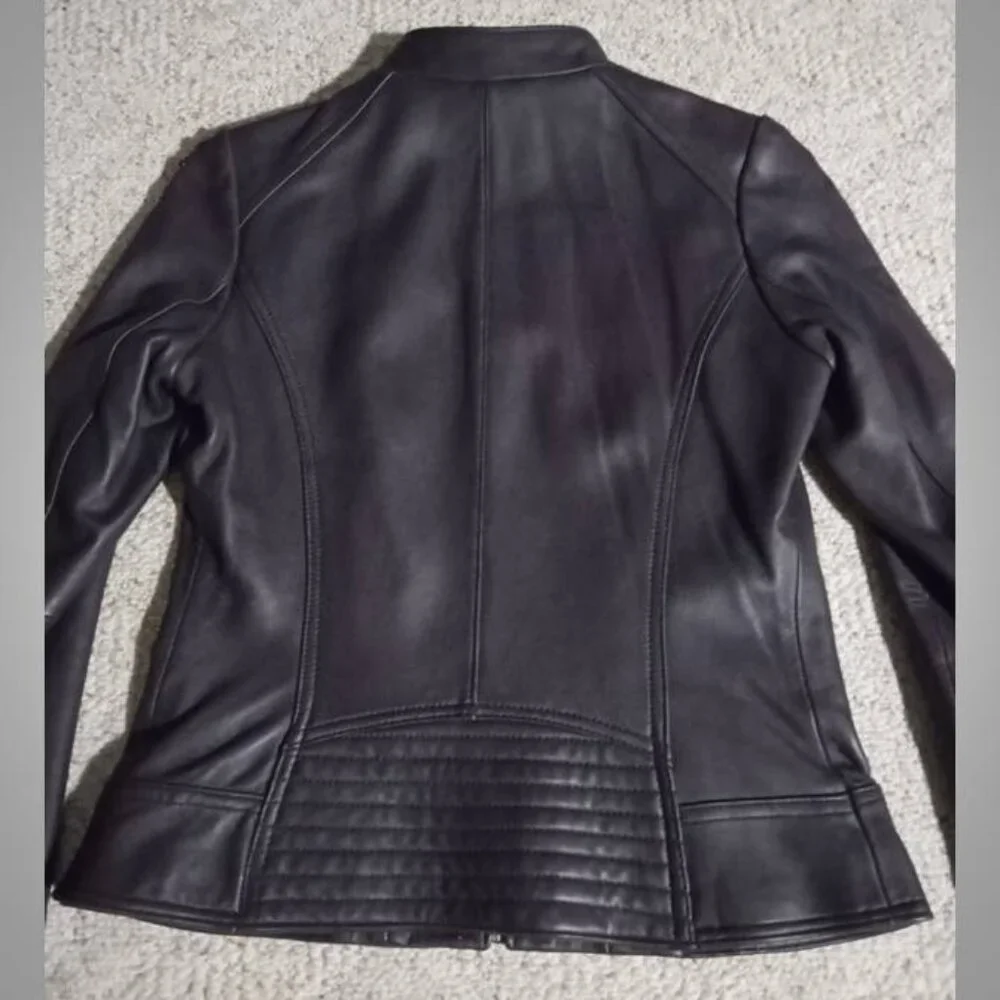 stunning! Michael Kors purple LEATHER jacket Coat size medium moto style